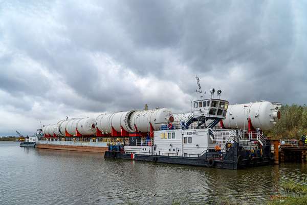 Транспортировка крупногабаритного тяжеловесного оборудования с территории Окской судоверфи